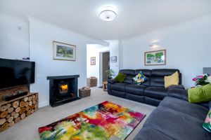 Sitting room- click for photo gallery